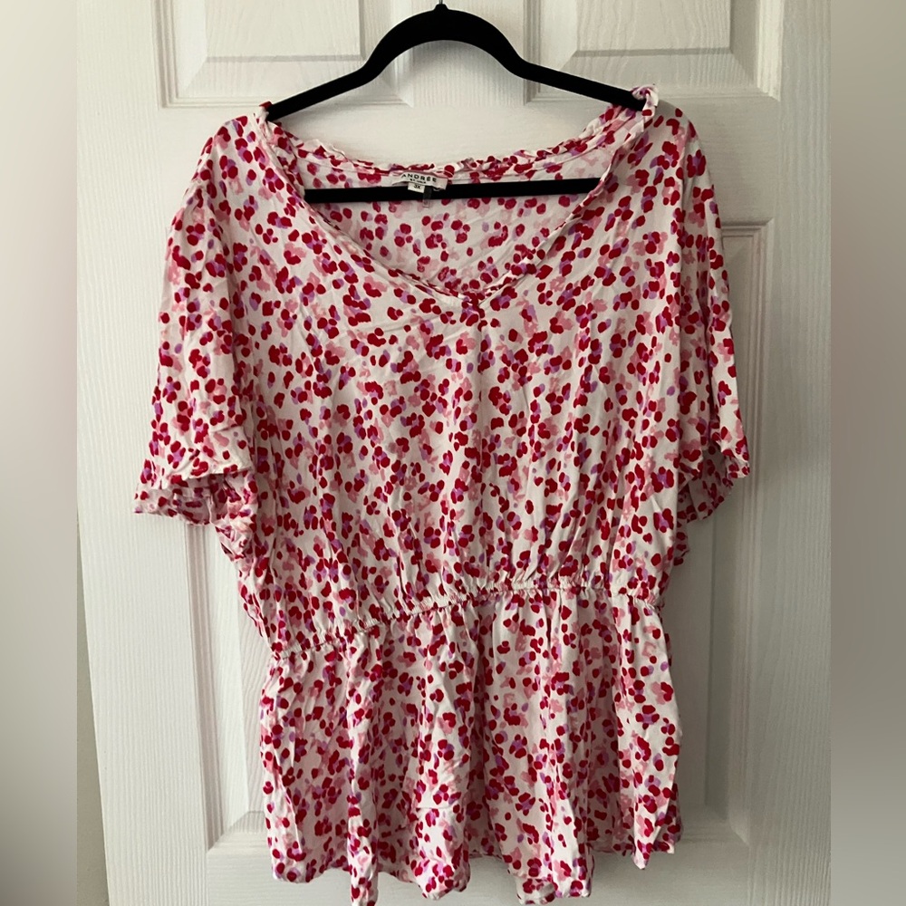 ANDREE BY UNIT Pink and White Dot Print Peplum Blouse